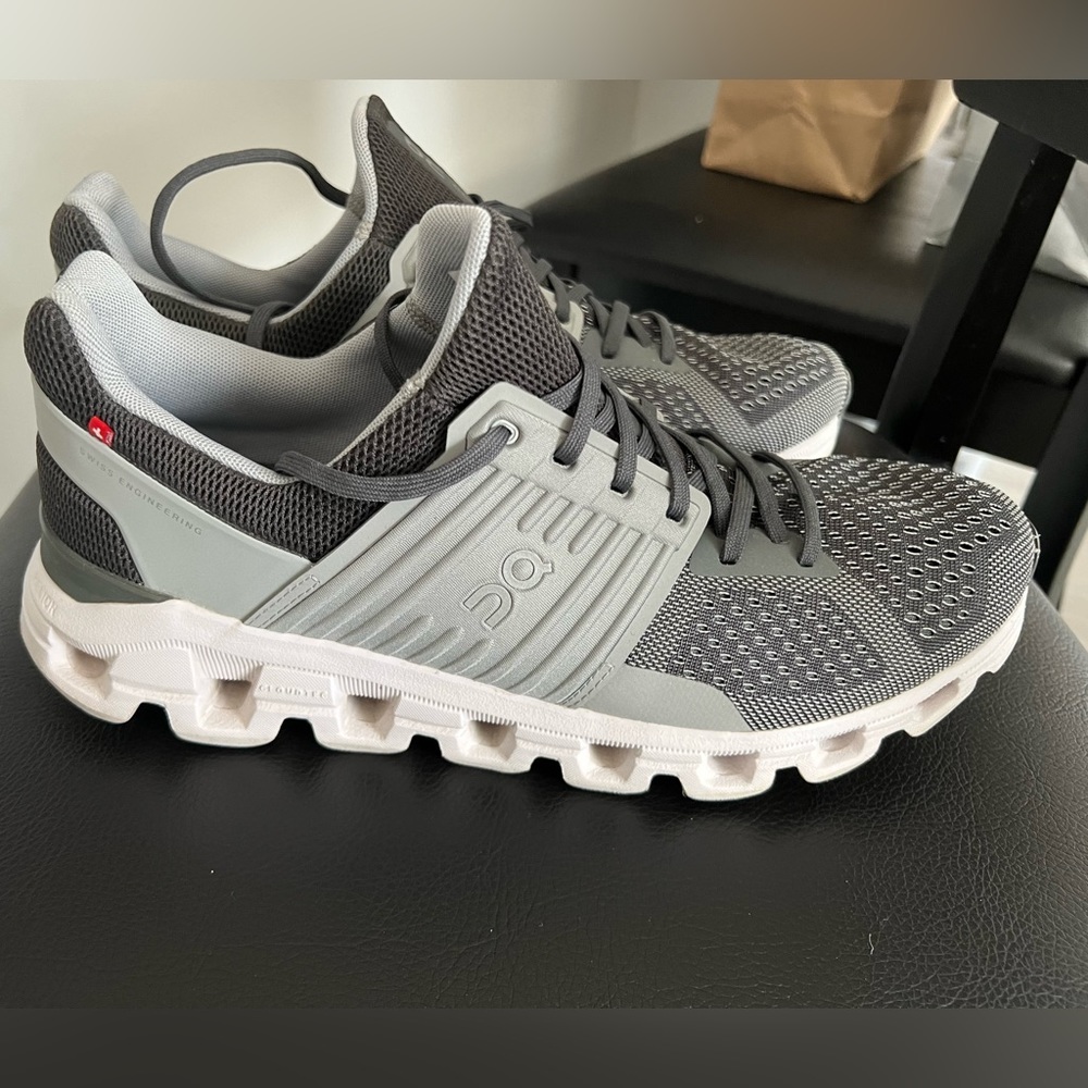 Men’s On Cloud Sneakers